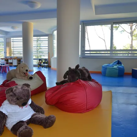 Otel Laguna Park 4superior 4*