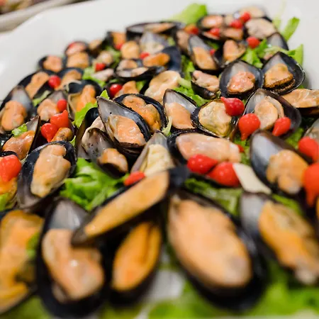 Laguna Park 4superior Отель