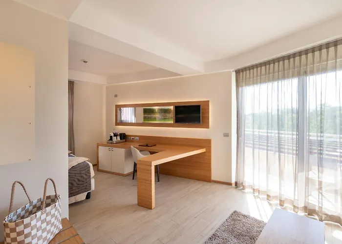 Laguna Park 4superior Hotel 4*