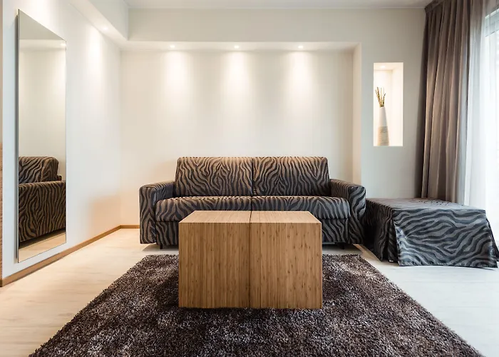 Отель Laguna Park 4superior 4*